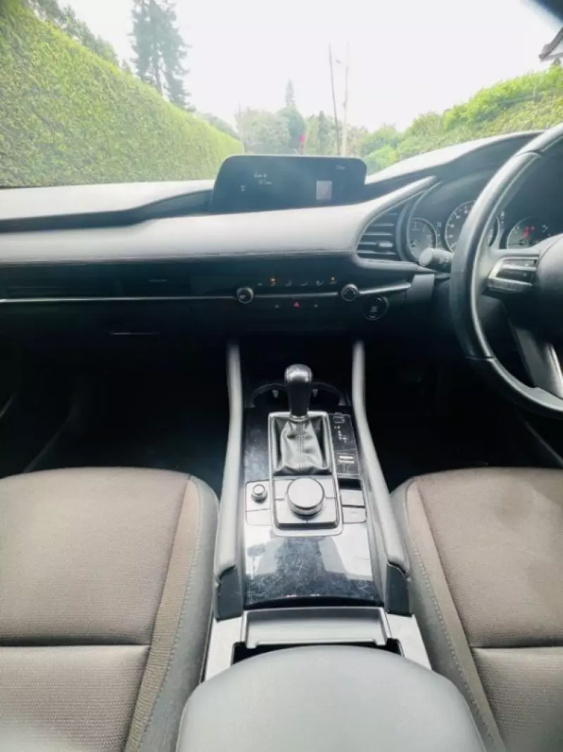 Mazda 3   - 2019