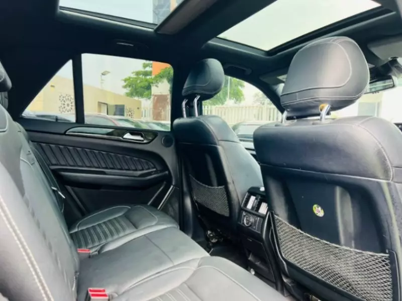 Mercedes-Benz GLE-Class   - 2016