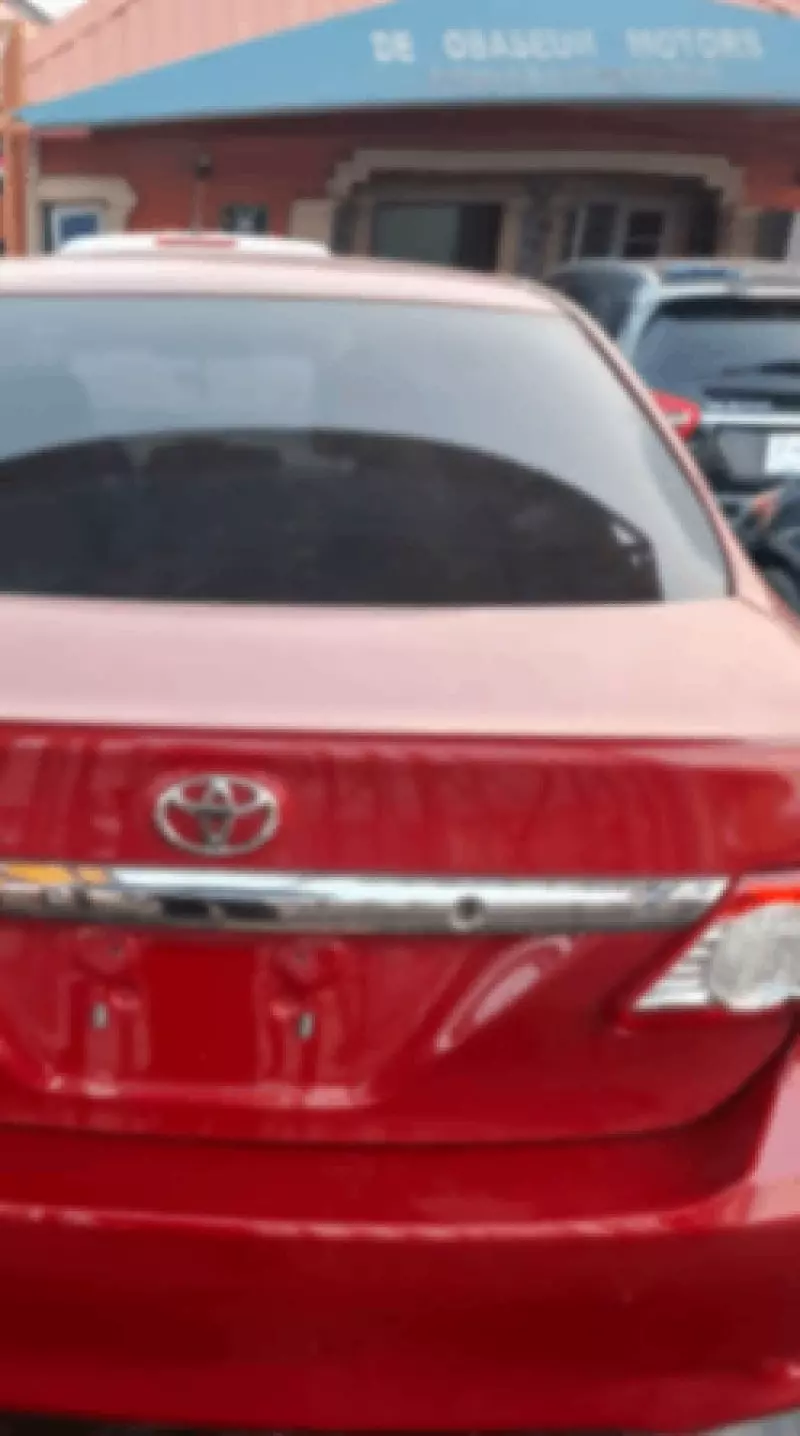 Toyota Corolla   - 2013