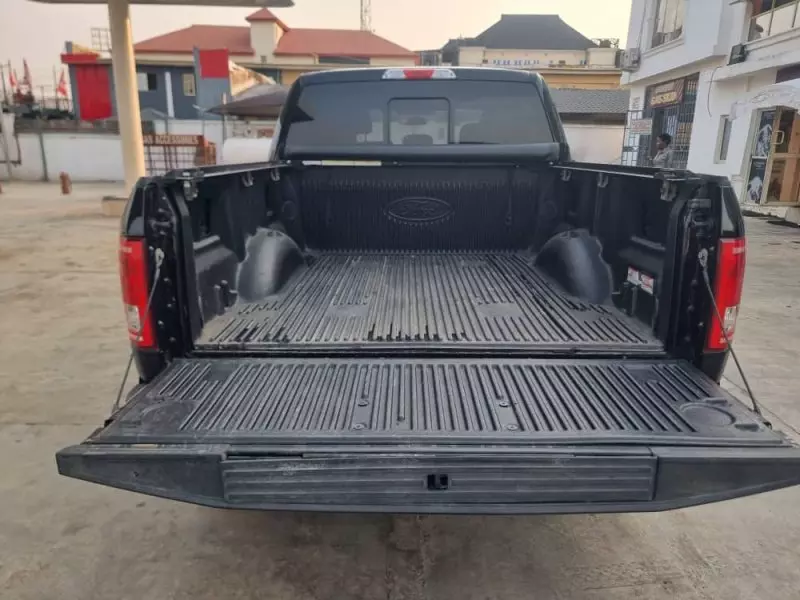 Ford F 150   - 2016