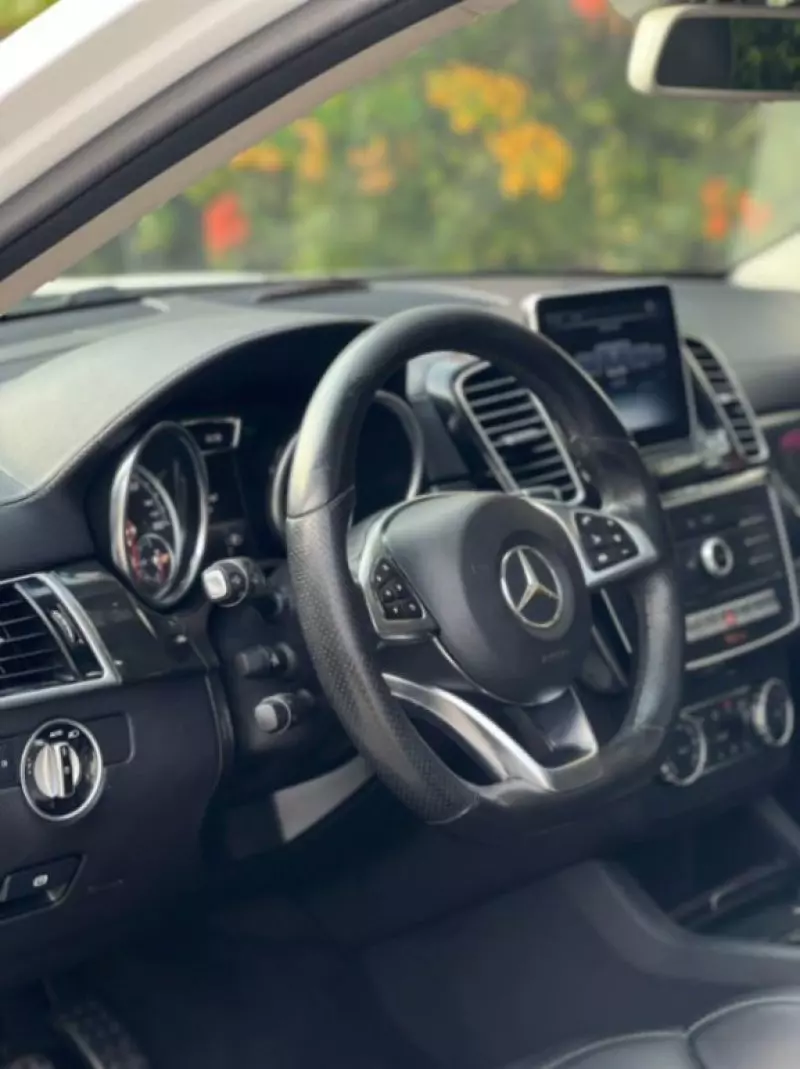Mercedes-Benz GLE 400   - 2016