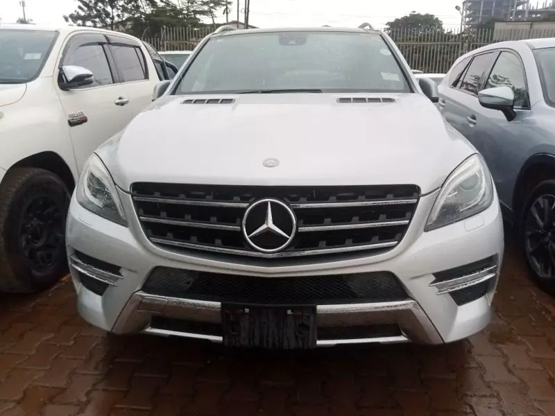 Mercedes-Benz ML 350 - 2012