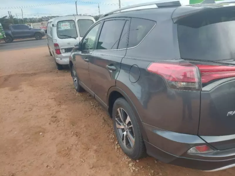 TOYOTA RAV 4 - 2017