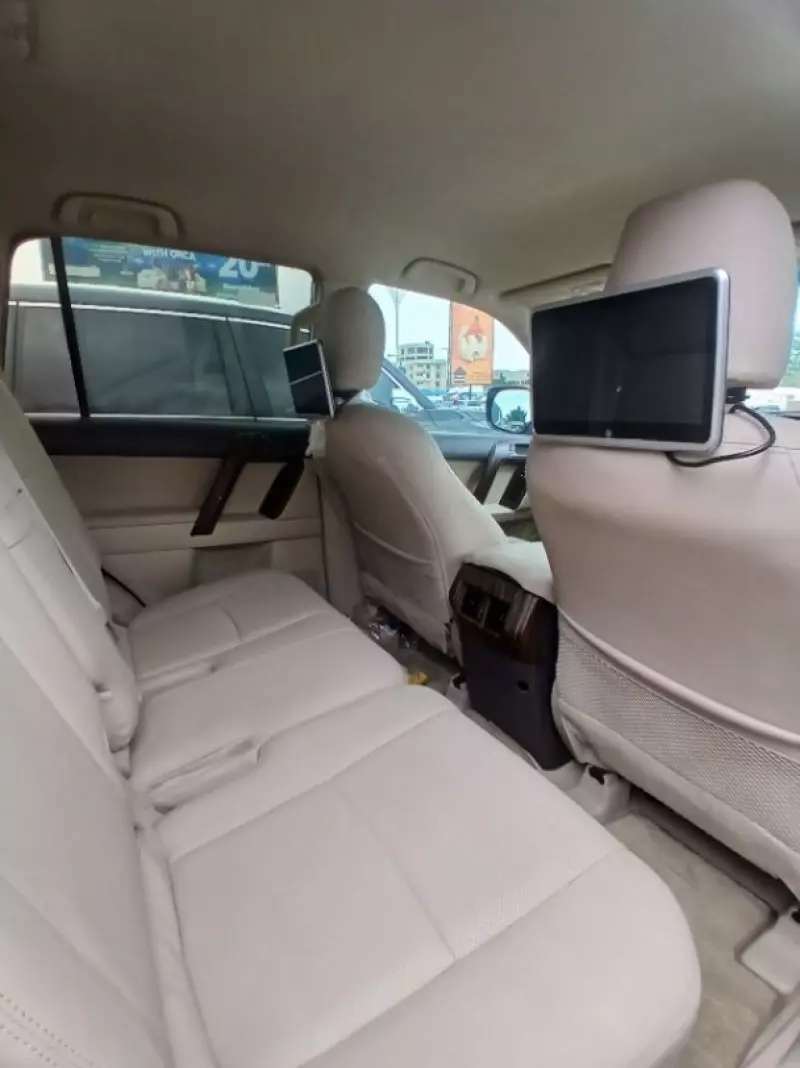 TOYOTA Landcruiser Prado   - 2019