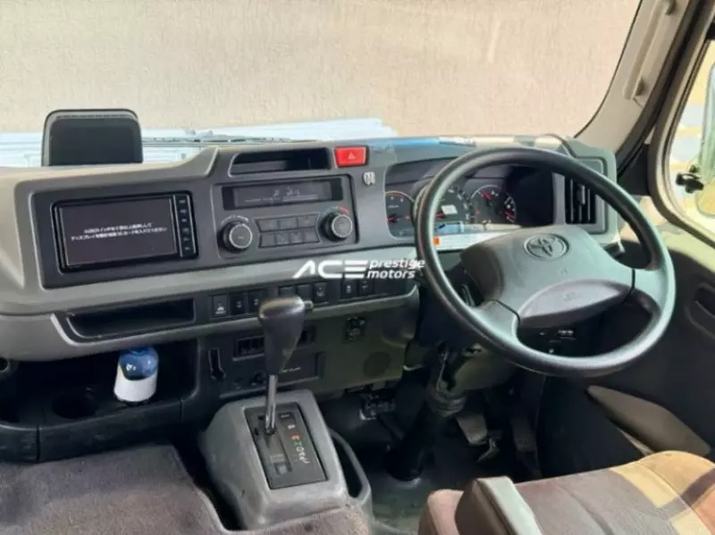 TOYOTA Coaster - 2019