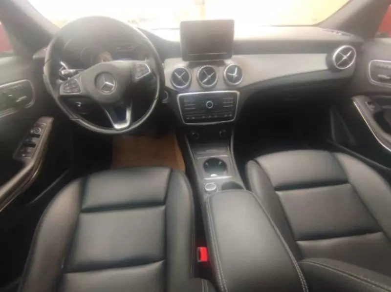 Mercedes-Benz GLA-Class   - 2016