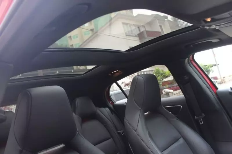 Mercedes-Benz GLA 250   - 2019