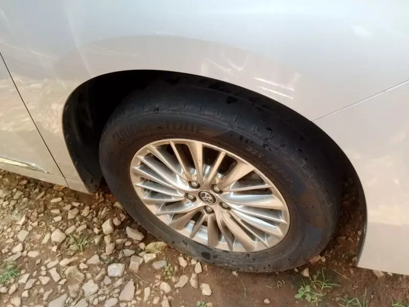 Toyota Alphard   - 2017