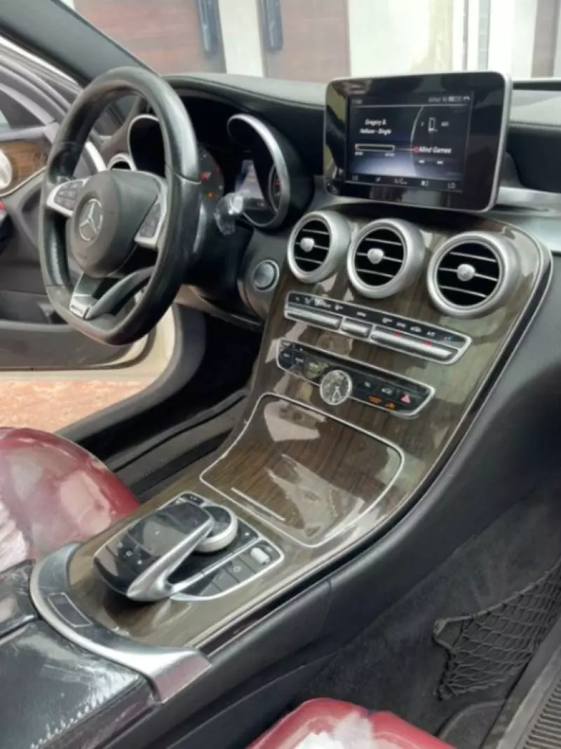 Mercedes-Benz C-Class   - 2016