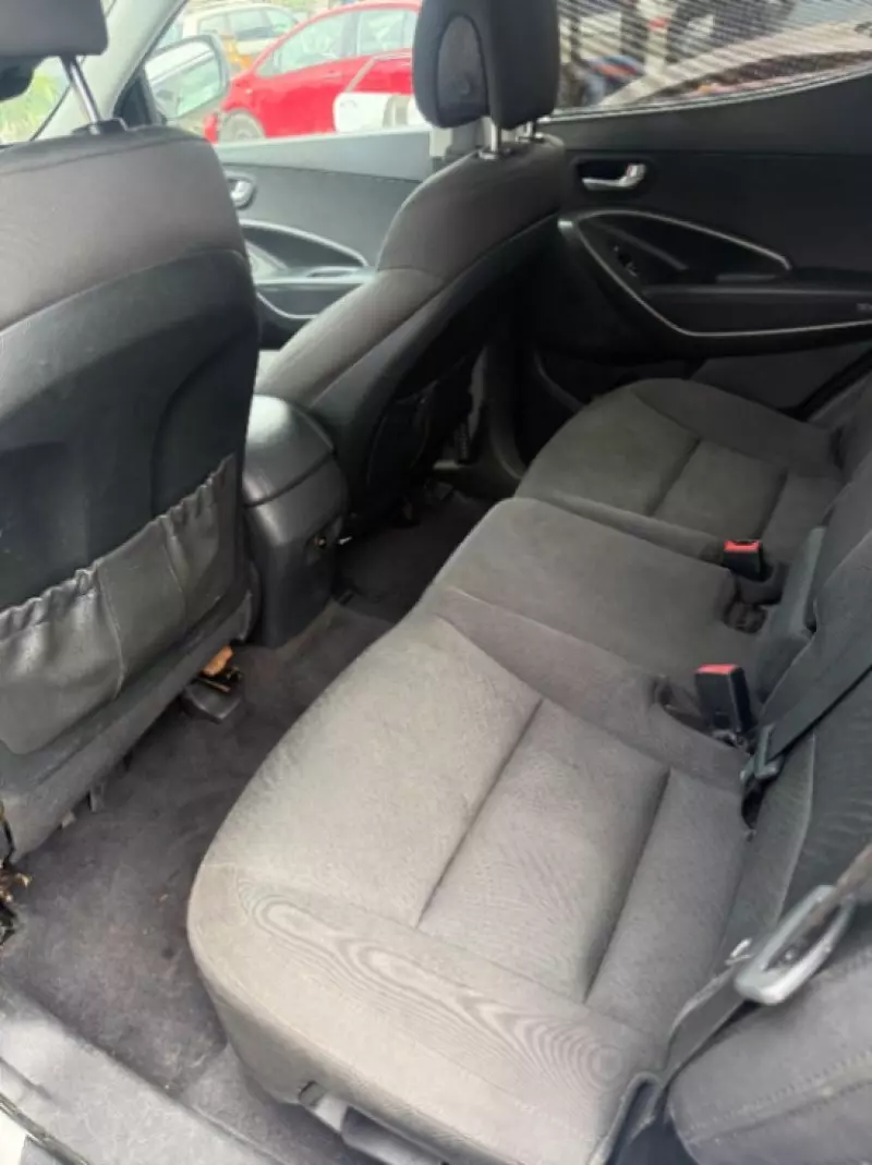 Hyundai Santa Fe - 2013