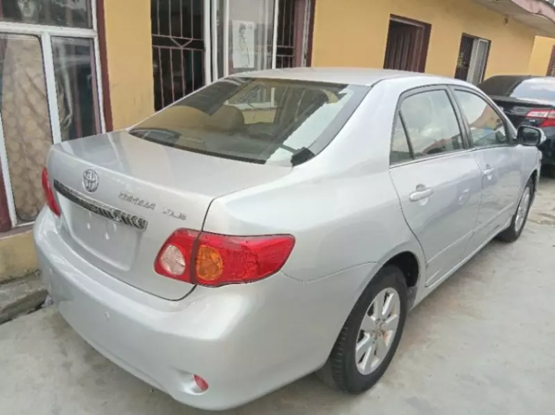 Toyota Corolla   - 2008
