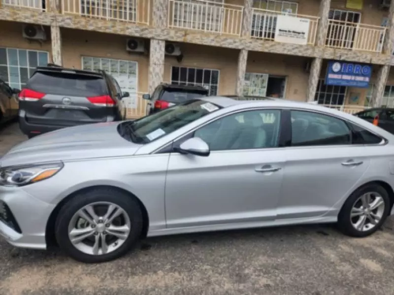 Hyundai Sonata   - 2018