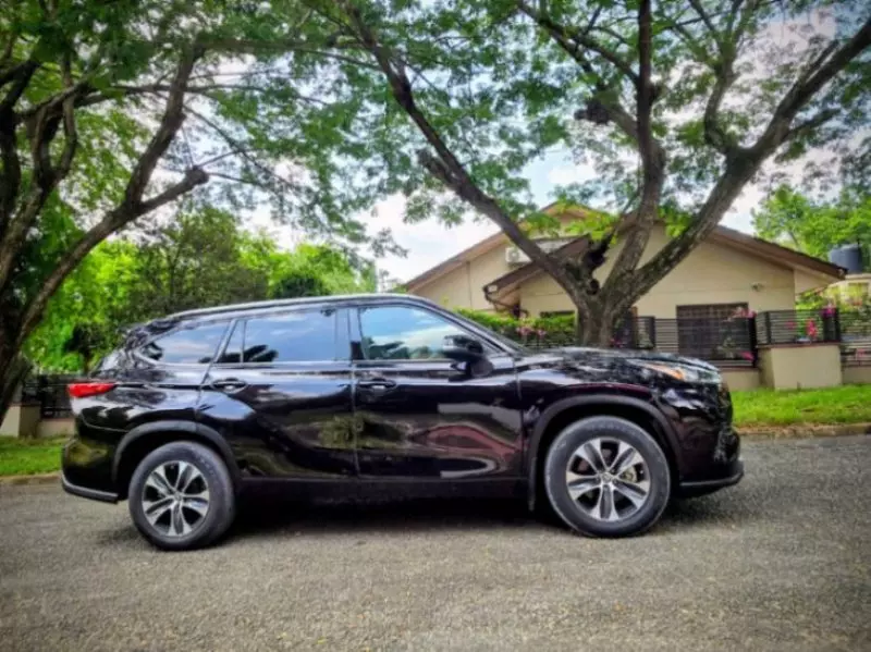 TOYOTA Highlander - 2020