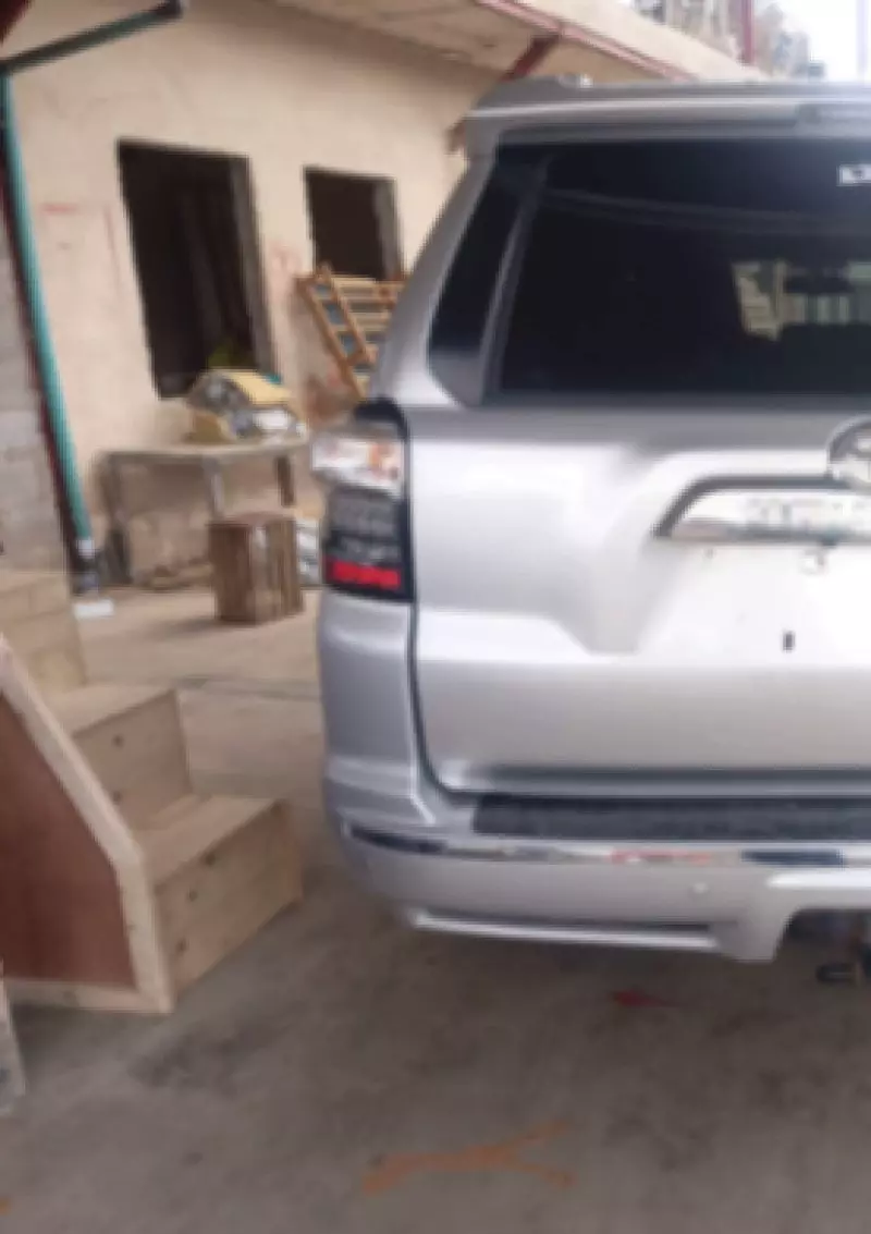 Toyota 4Runner   - 2016