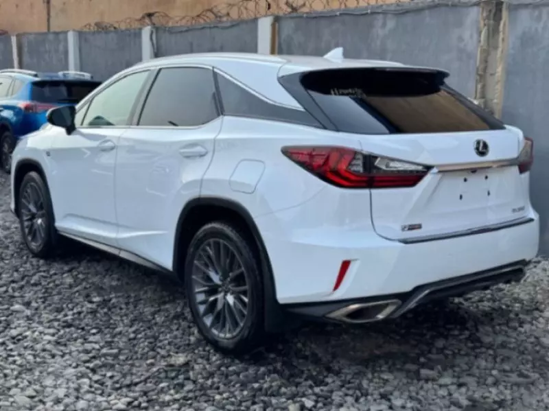 Lexus RX - 2019
