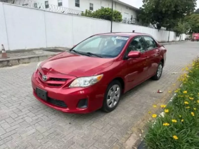 TOYOTA Corolla   - 2012
