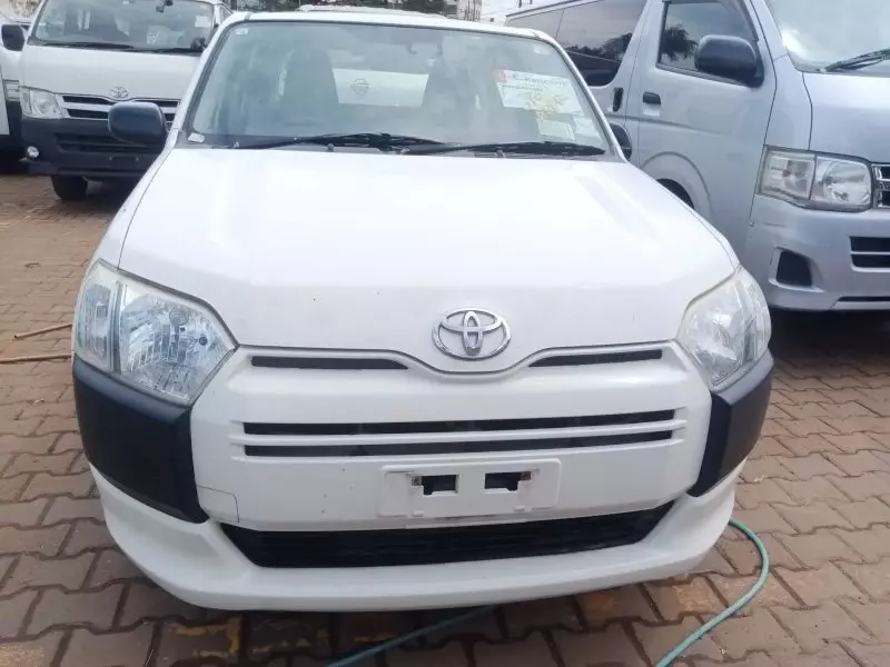 Toyota Probox    - 2016