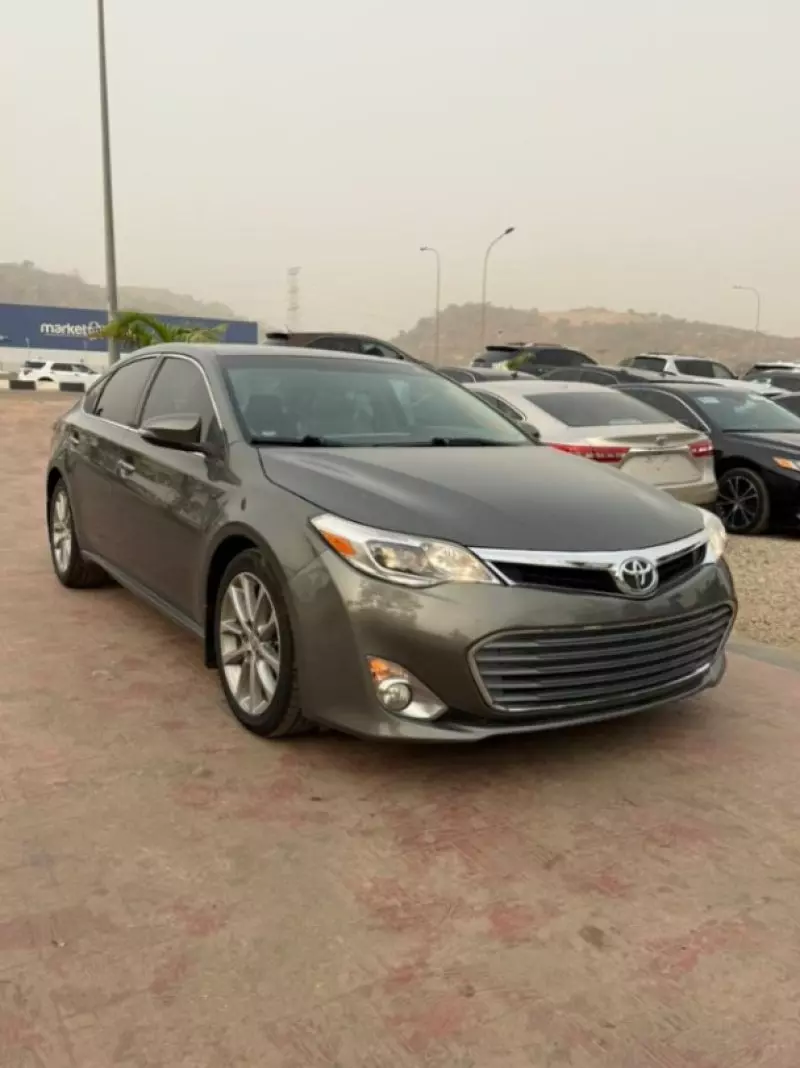 TOYOTA Avalon   - 2014