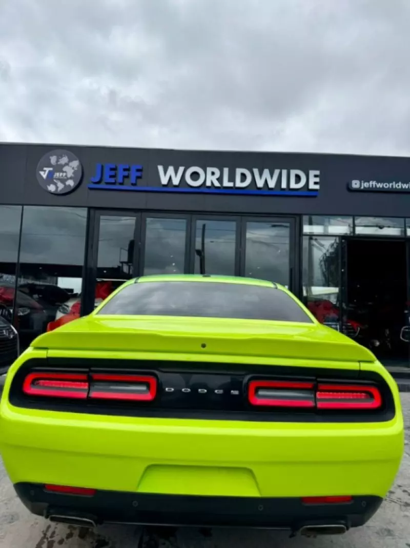 Dodge Challenger   - 2018