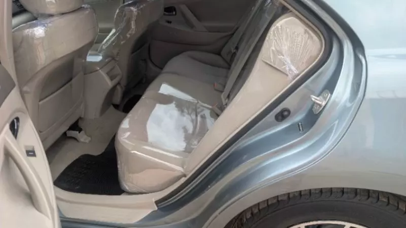 TOYOTA Camry   - 2010