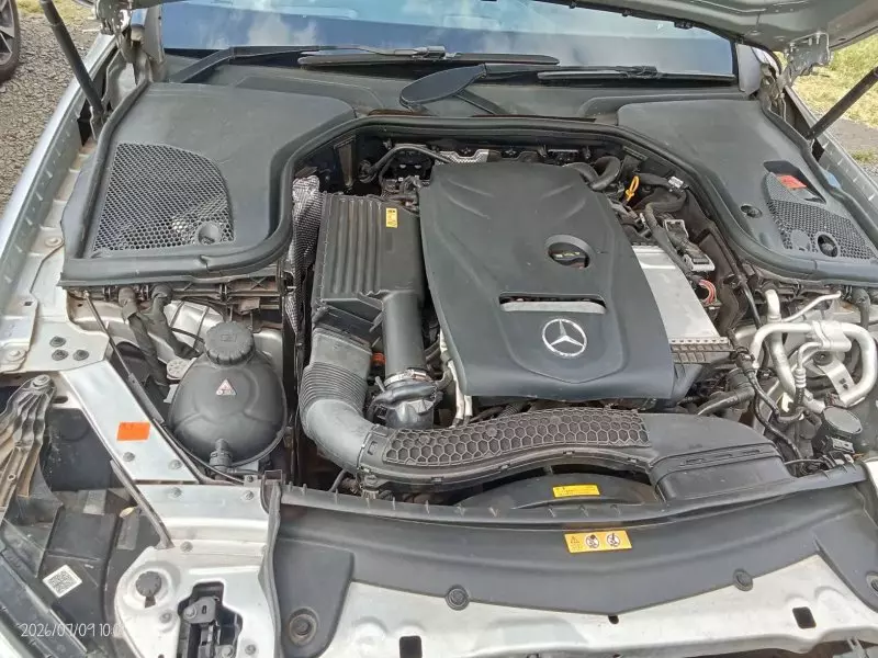Mercedes-Benz E200   - 2017