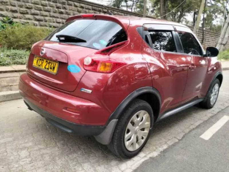Nissan Juke   - 2012