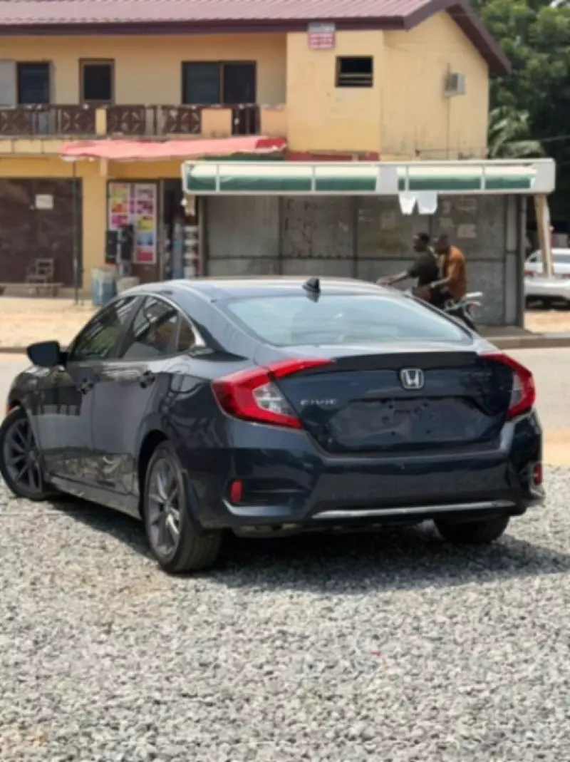 Honda Civic   - 2019