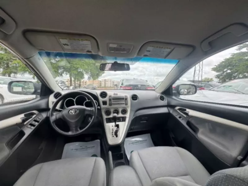 TOYOTA Corolla Matrix   - 2010