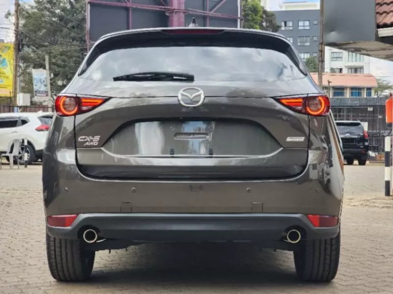 Mazda 5   - 2020