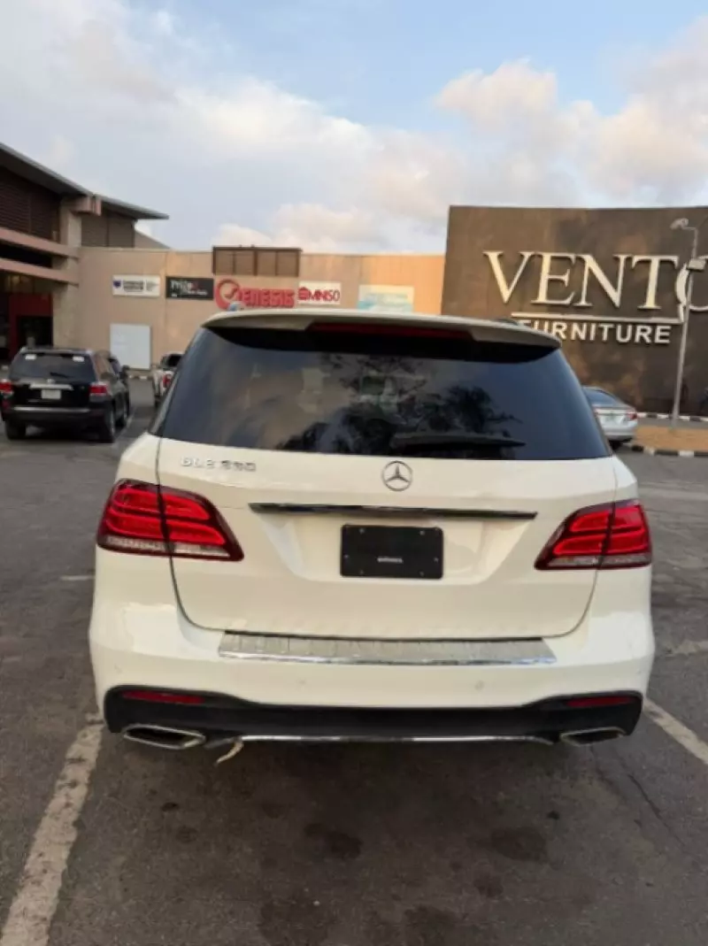 Mercedes-Benz GLE-Class   - 2018