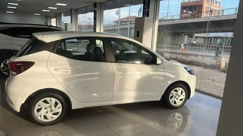 Hyundai i10 - 2025