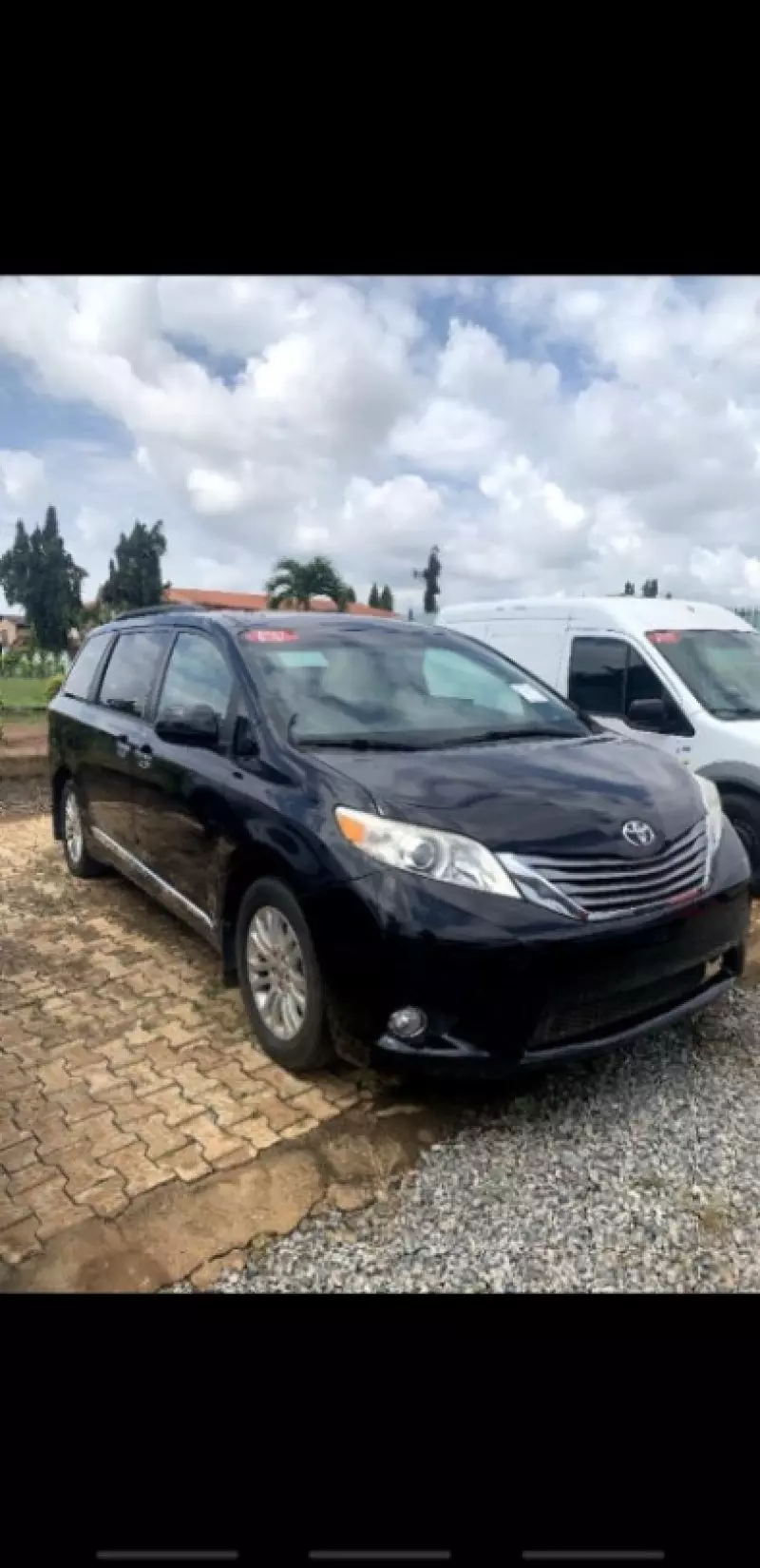 TOYOTA Sienna - 2017