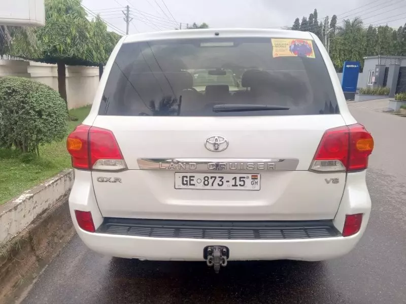 TOYOTA Land Cruiser - 2015