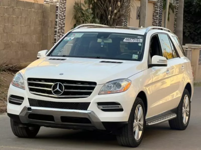 Mercedes-Benz ML-Class   - 2015