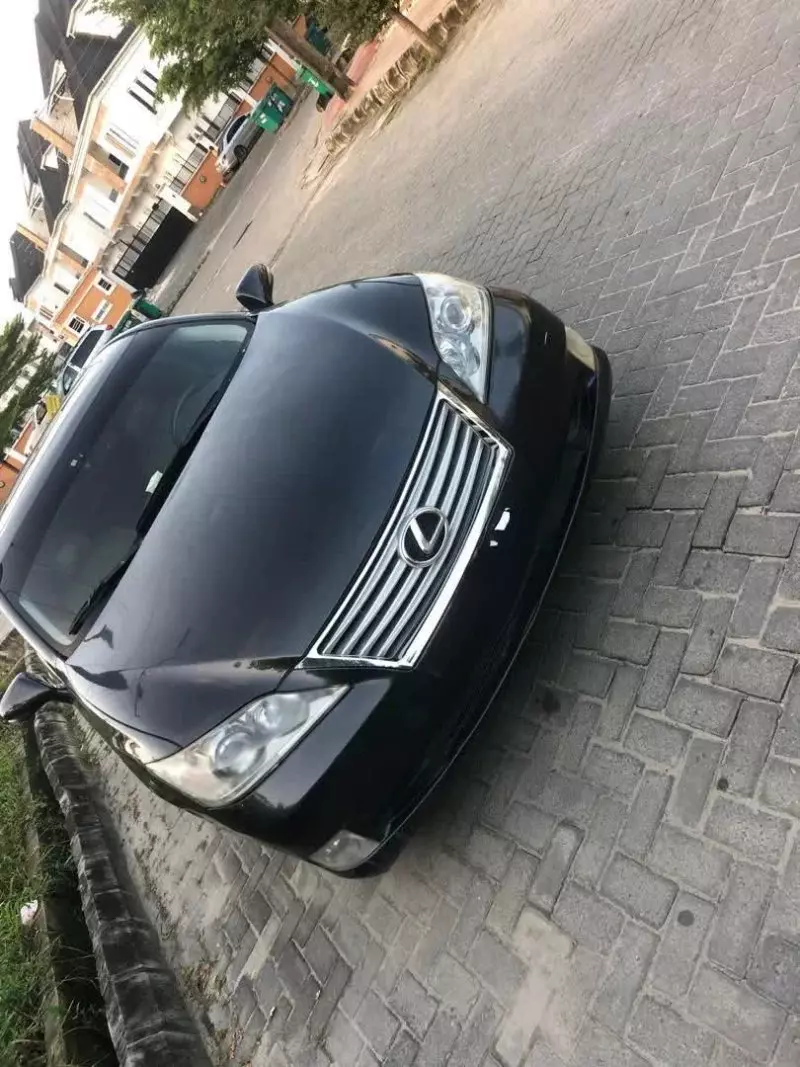 Lexus ES 350 - 2010