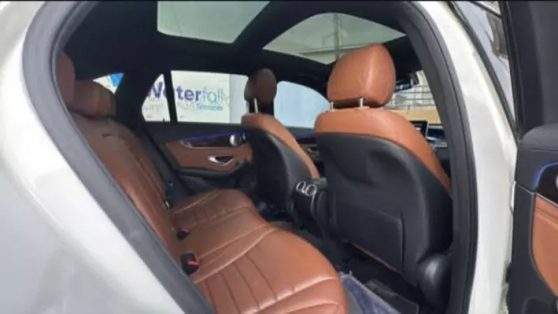 Mercedes-Benz GLC 300   - 2018