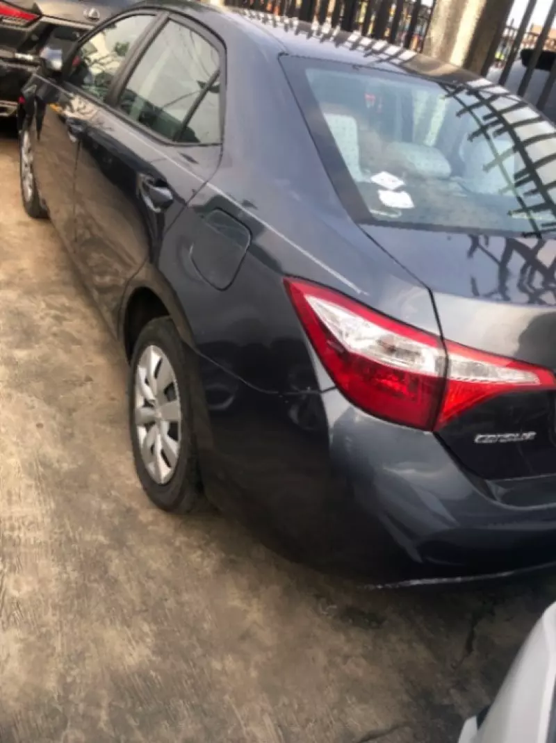 TOYOTA Corolla   - 2016