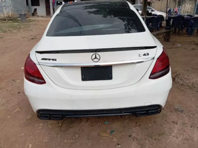 Mercedes-Benz C-Class   - 2016