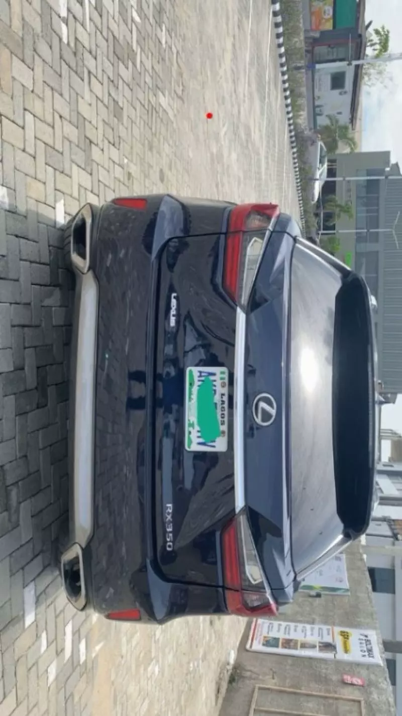 Toyota Lexus RX 350h   - 2017