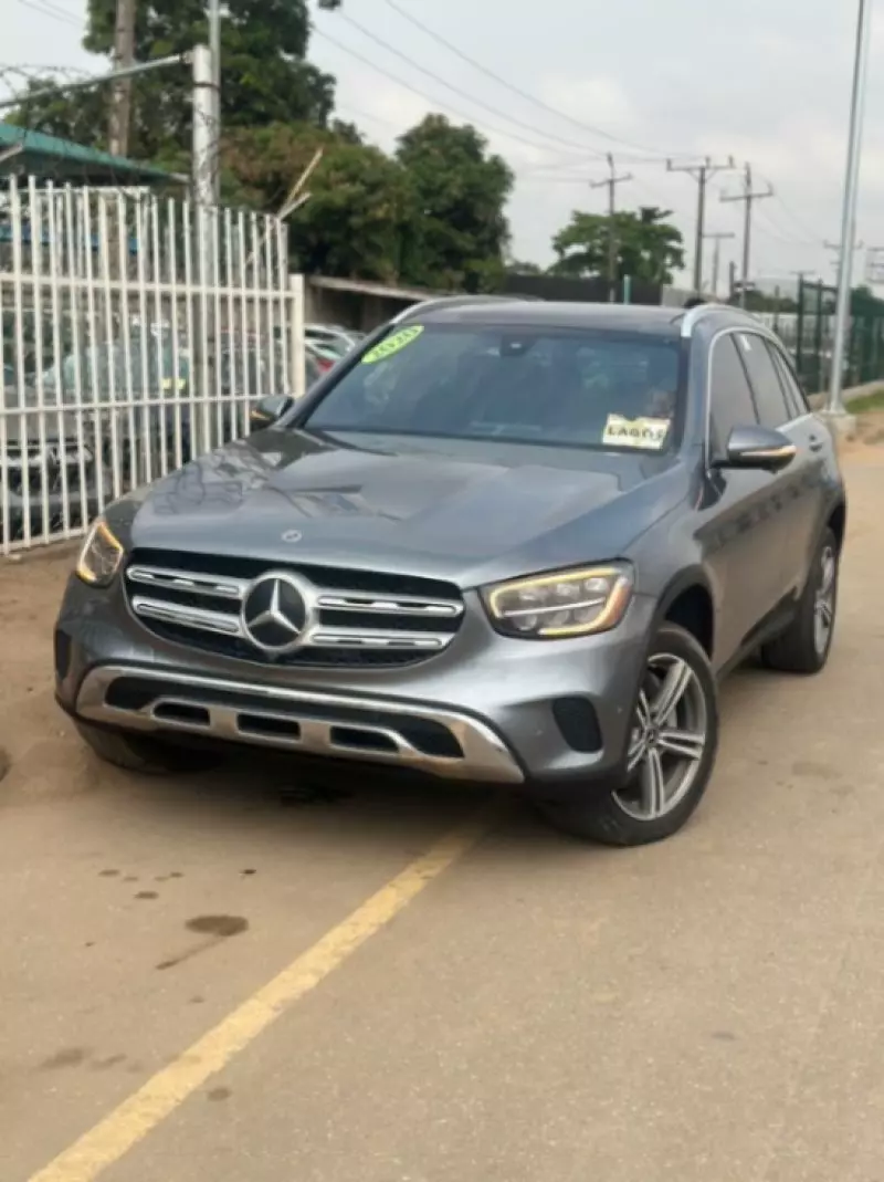 Mercedes-Benz GLC 300   - 2020