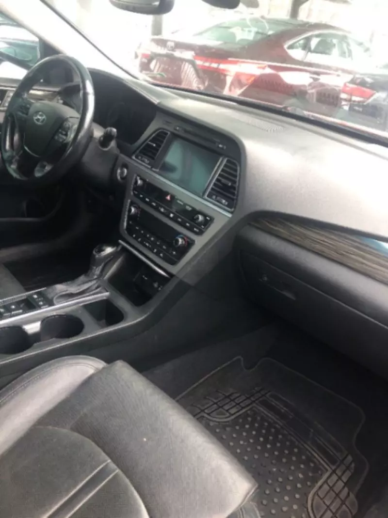 Hyundai Sonata   - 2015