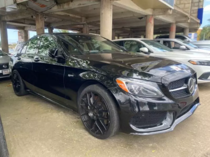 Mercedes-Benz C-Class - 2018