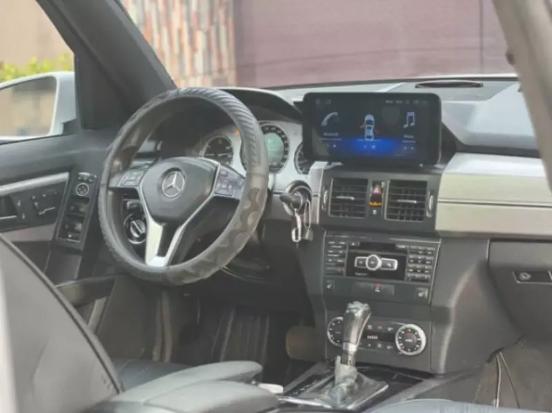 Mercedes-Benz GLK-Class   - 2011