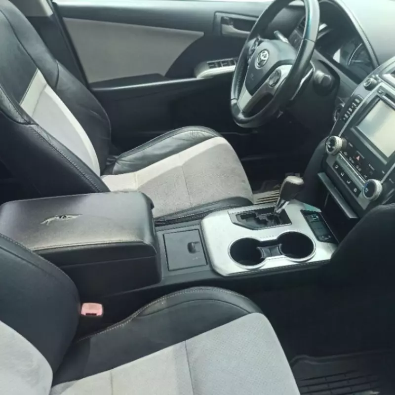 TOYOTA Camry   - 2012