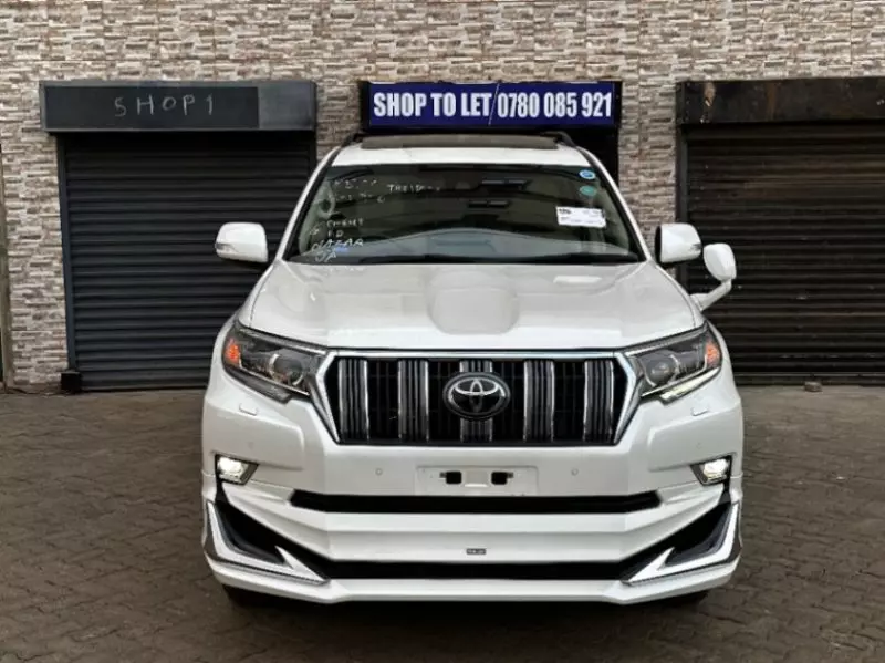 Toyota Landcruiser Prado   - 2018