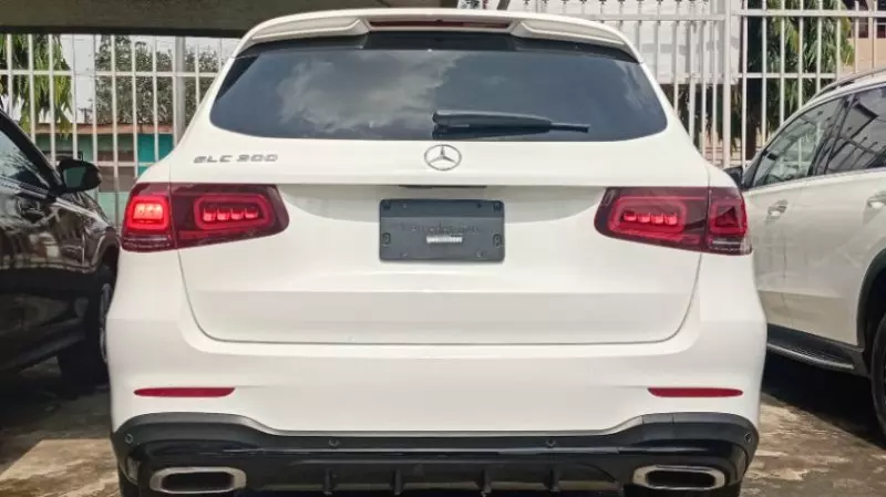 Mercedes-Benz GLC 300   - 2022