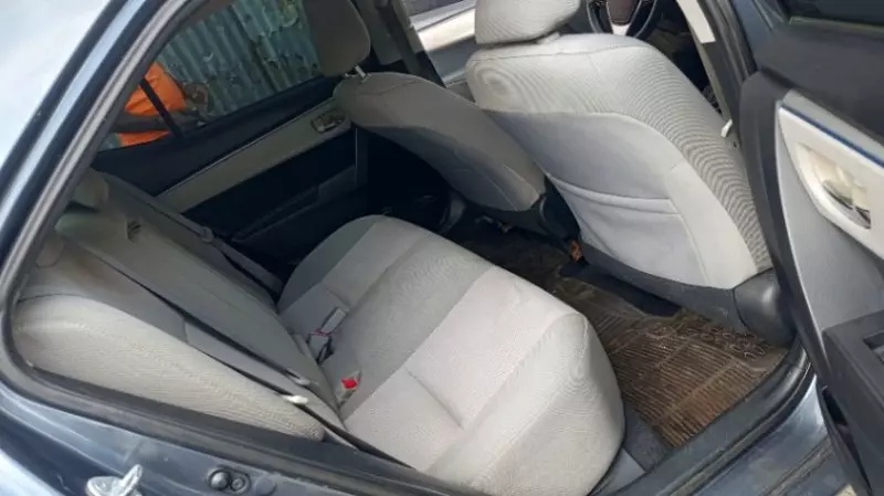 TOYOTA Corolla   - 2015