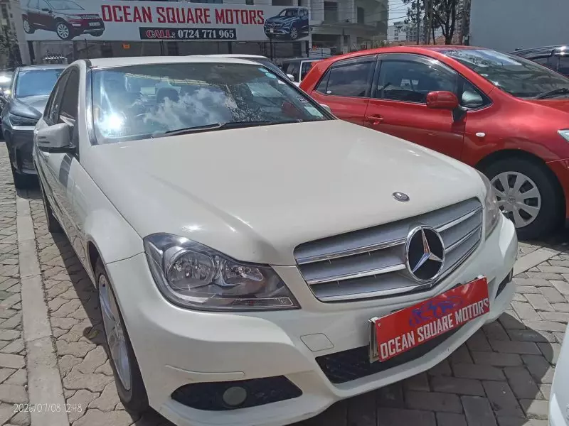 Mercedes-Benz C200 - 2000