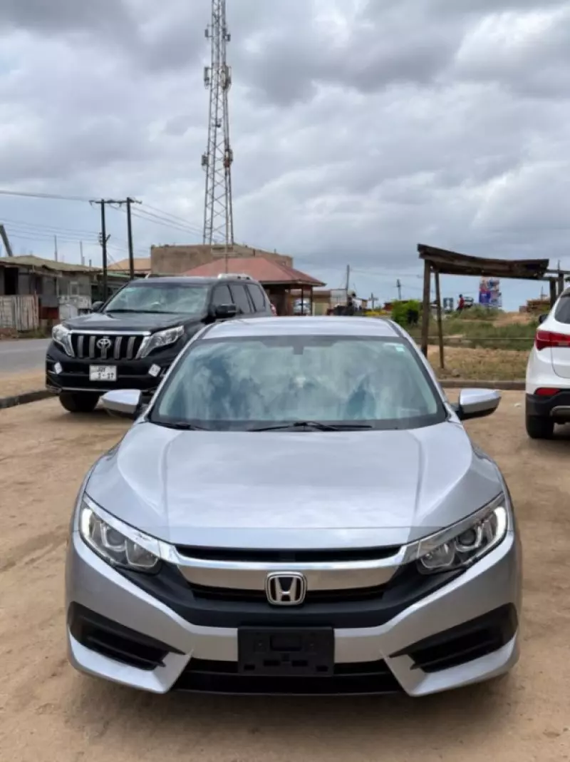 Honda Civic   - 2017