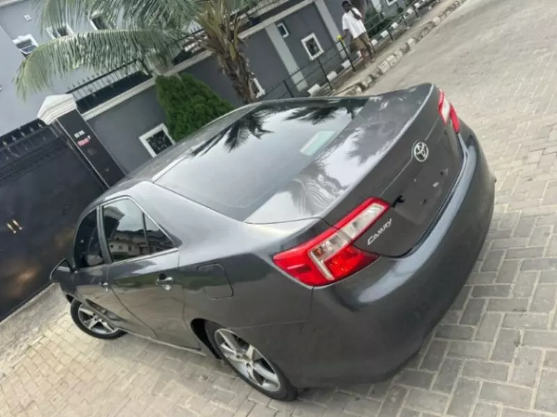 TOYOTA Camry   - 2014